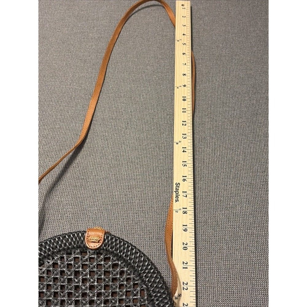Rattan Round Crossbody‎ Natural Texture Woven Straw Boho Coastal Summer Purse - Picture 13 of 14